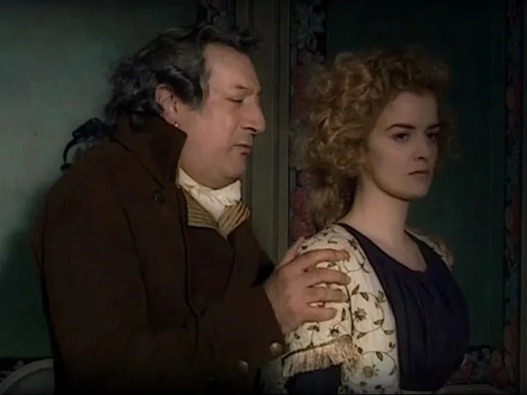 “我首先是一个默片导演”